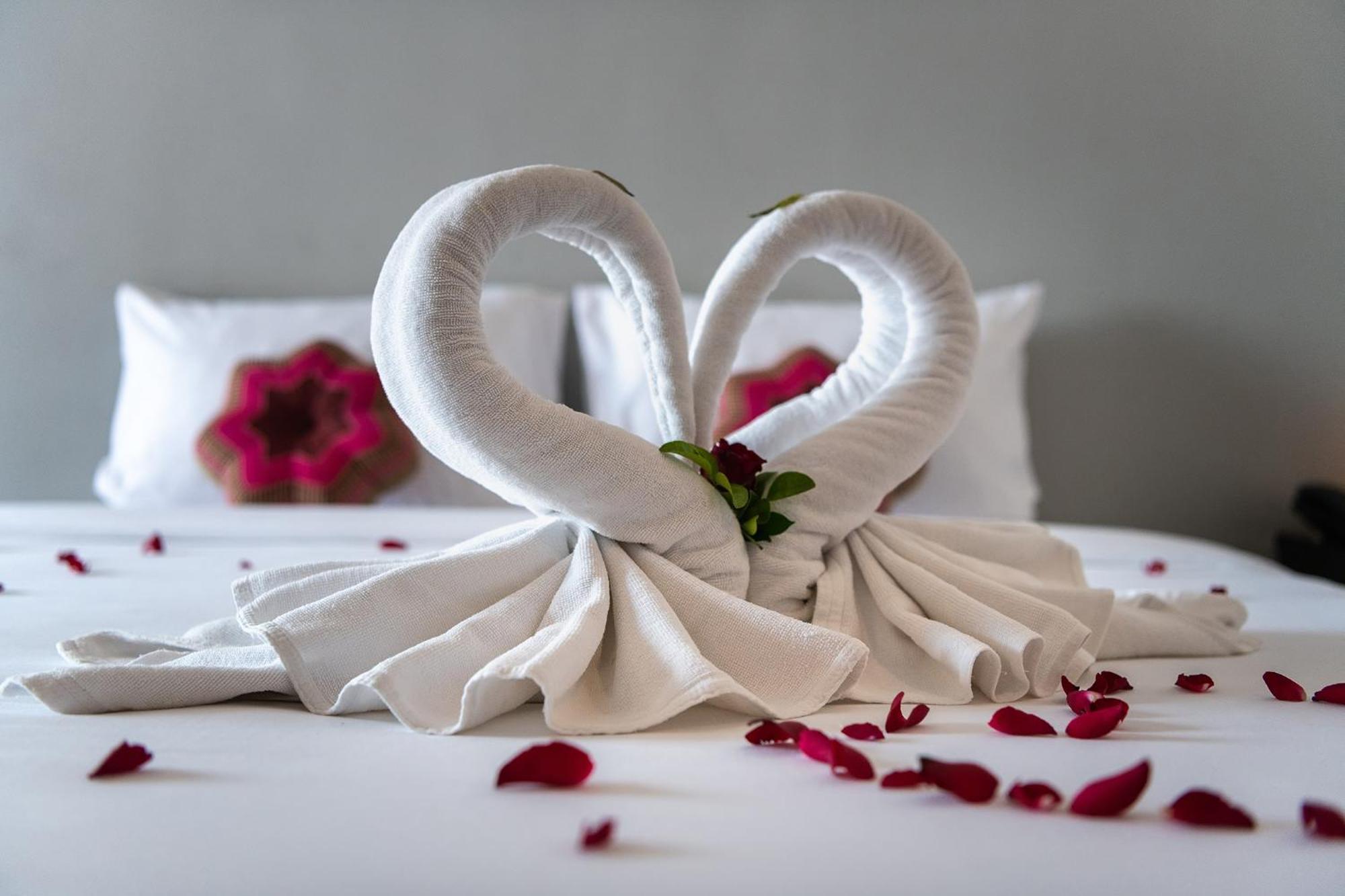 May House Karon Beach Ban Karon Екстер'єр фото