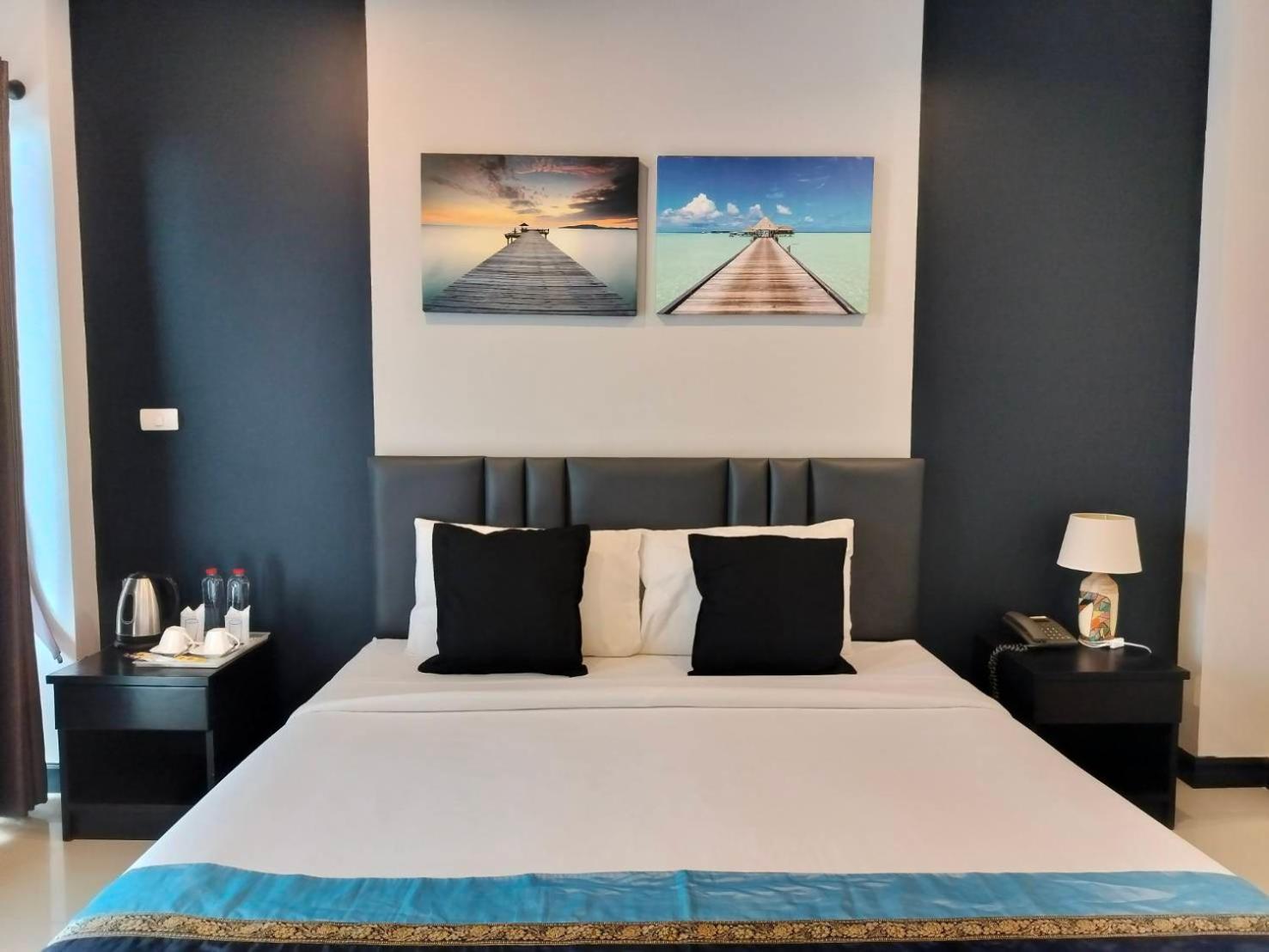 May House Karon Beach Ban Karon Екстер'єр фото